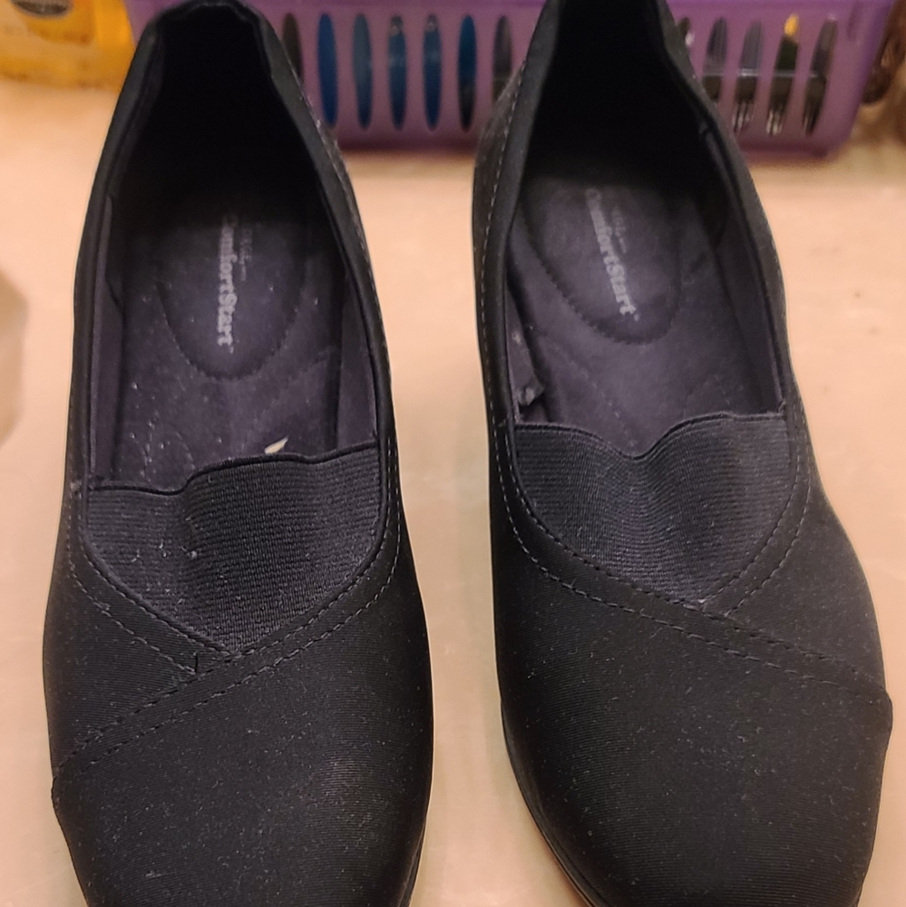 Black Dress low heel shoes